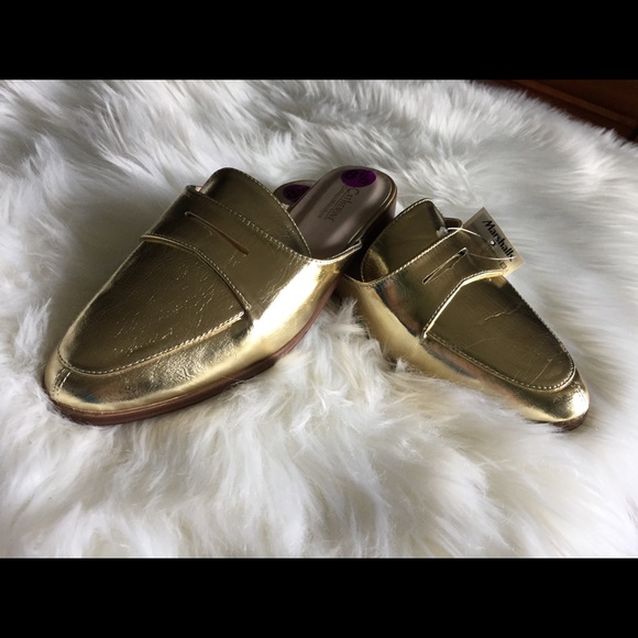 Catherine Malandrino Shoes - Catherine Malandrino gold mules